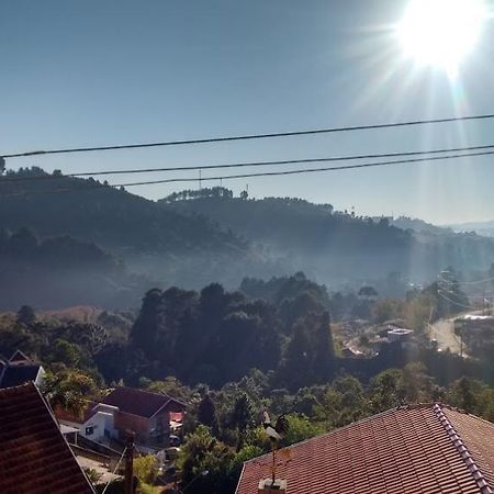Pousada Das Rosas Campos do Jordão Екстериор снимка